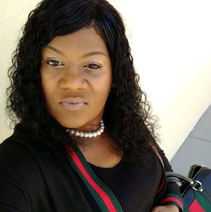 Meet your Posher, Kimberly